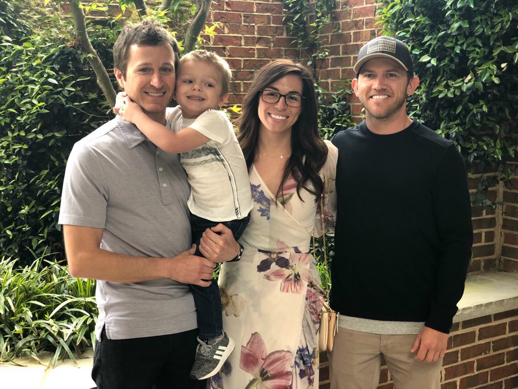 Samantha Sheets with her husband, son and Kasey Kahne Source: Twitter.